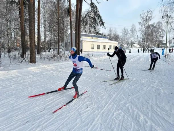 Среднеуральск лыжная трасса вид 3.  
